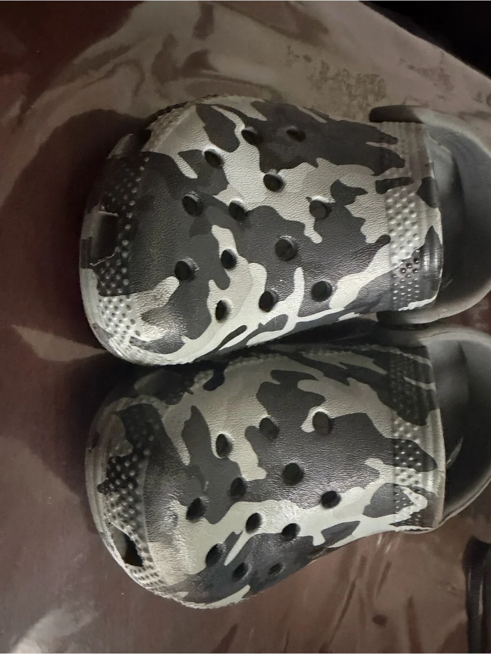 CROCS Kids Clog - Gray & White Camo